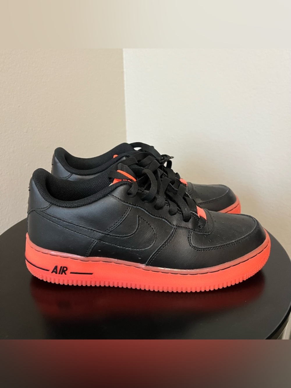 Nike Air Force 1 Low - Black with Coral/Orange Sole - Picture 2 of 5
